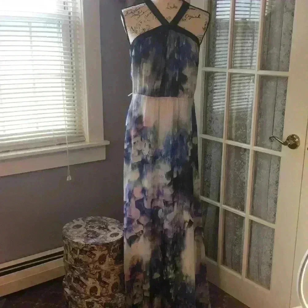 Styles by Steps Halter Maxi